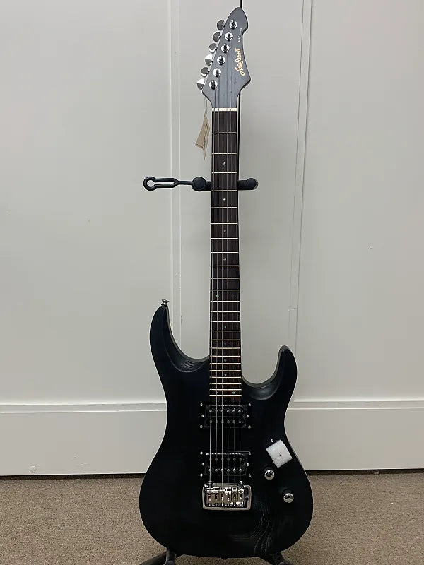 Aria Pro II Mac Deluxe Electric Guitar - Black - Brand New w/FREE GUIT