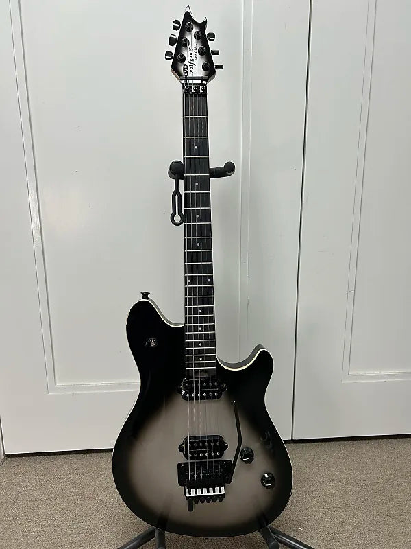 EVH Wolfgang Special with Ebony Fretboard - Silverburst