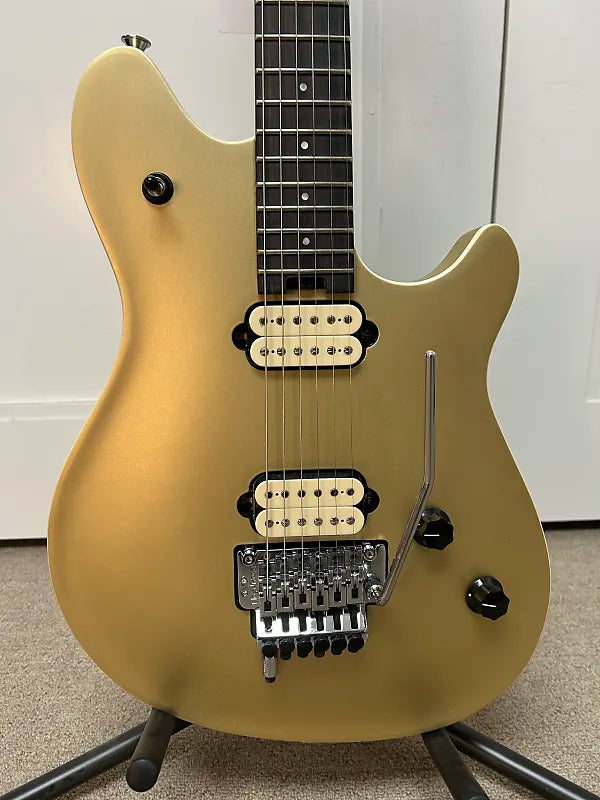 EVH Wolfgang Special with Ebony Fretboard - Pharaohs Gold