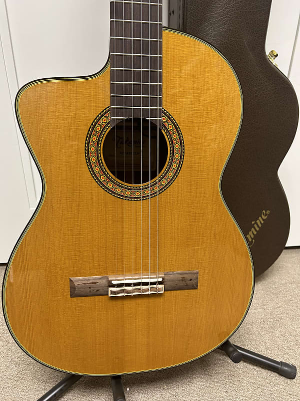 Takamine TC132SC Classical Series Nylon String Concert Cutaway Acoustic/Electric Guitar Left Handed - Natural Gloss