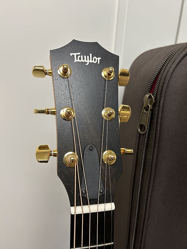 Taylor 50th Anniversary 217e-SB Plus LTD Acoustic Electric Guitar - Tobacco Sunburst